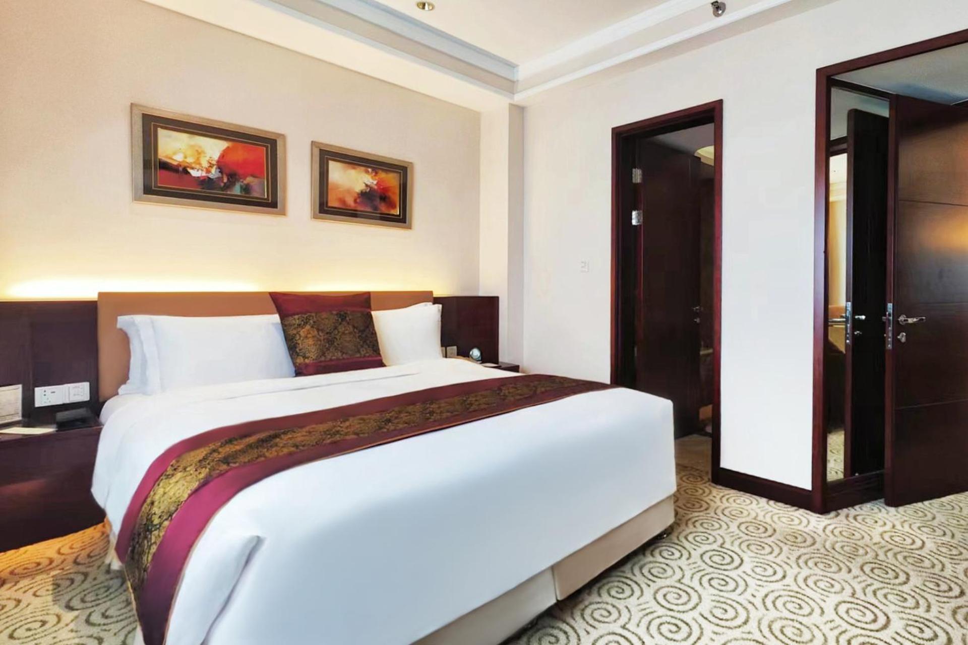 Millennium Hotel Chengdu - Close To Wuhou Shrine And Chengdu South Railway Station,Fluent English Service Экстерьер фото